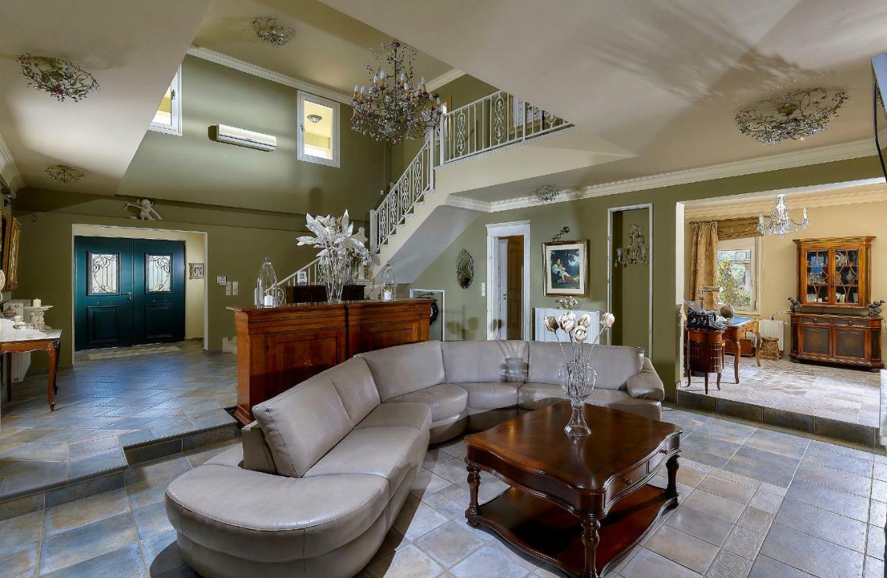 Villa Living E-Motion Gournes Gouvon Экстерьер фото